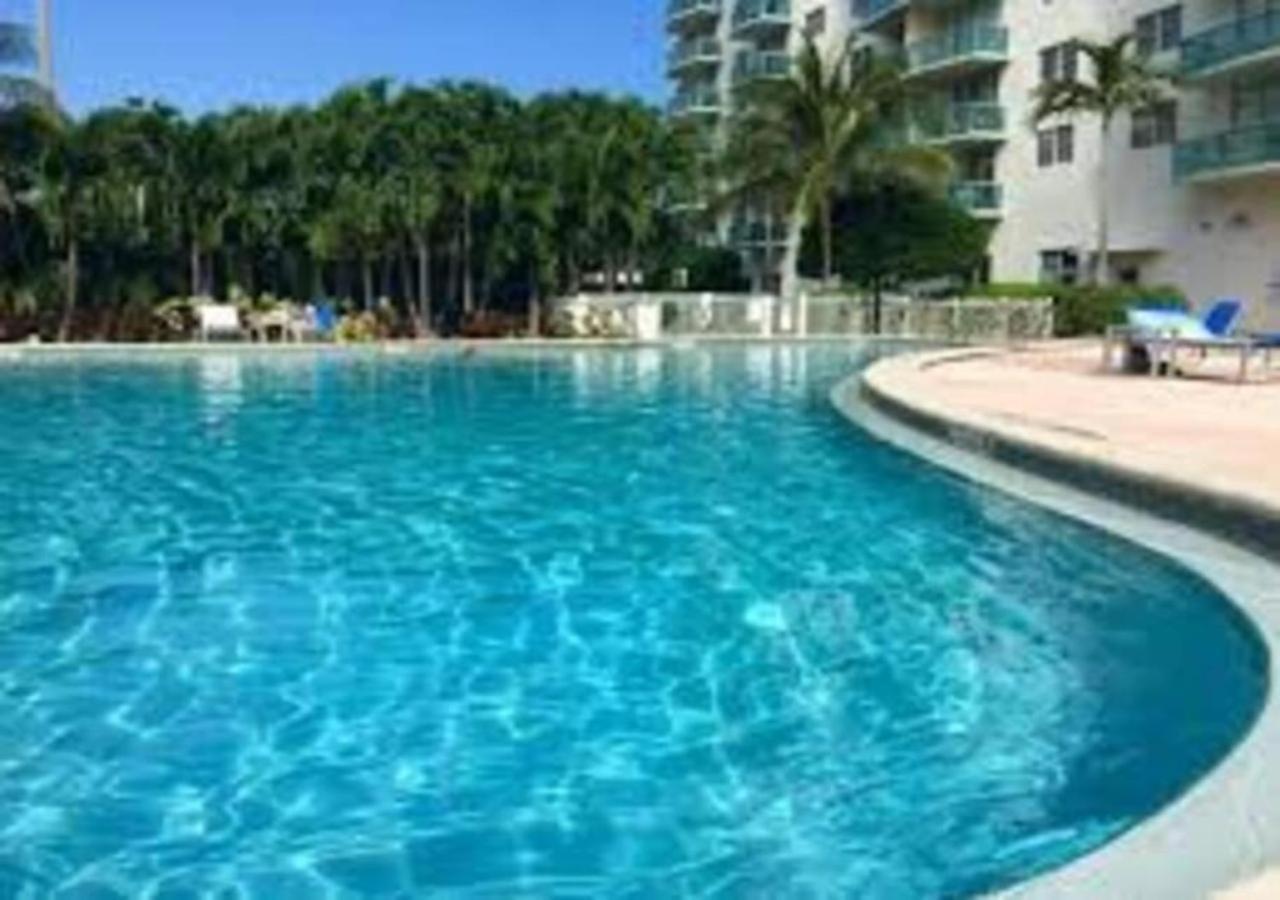 Zen Vacation Rentals Modern Penthouse Across Ocean 迈阿密海滩 外观 照片